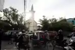 Arus lalu lintas depan gereja katedral Makassar Kembali Normal
