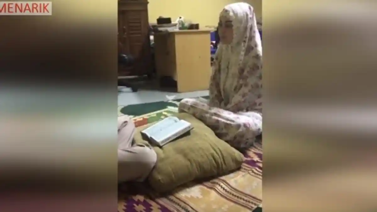 Saat Berlian Vs Kerikil Lagi Panas, Video Jennifer Dunn Mulai Tobat Beredar