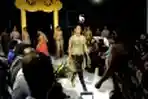Okta Darnadi Ramaian Fashion Show Sanskrit The Beginning