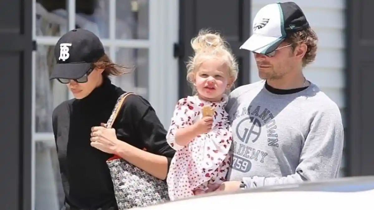 ﻿Digosipkan Cinlok dengan Lady Gaga, Bradley Cooper Putus dari Irina Shayk Setelah 4 Tahun Seatap