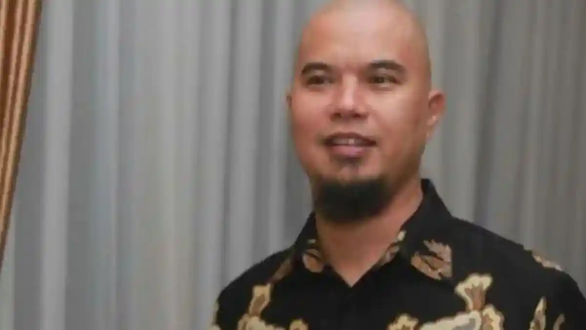 Respon Ahmad Dhani Soal Gosip Cerai dengan Mulan Jameela, 'Mangkir Sidang Perdana'