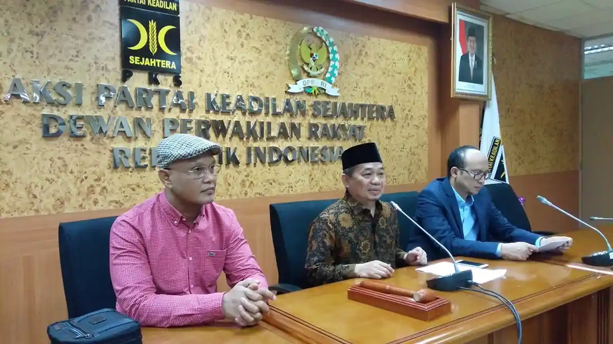 Banggar DPR Bantah Pernyataan Kapolri soal Kenaikan Biaya STNK dan BPKB
