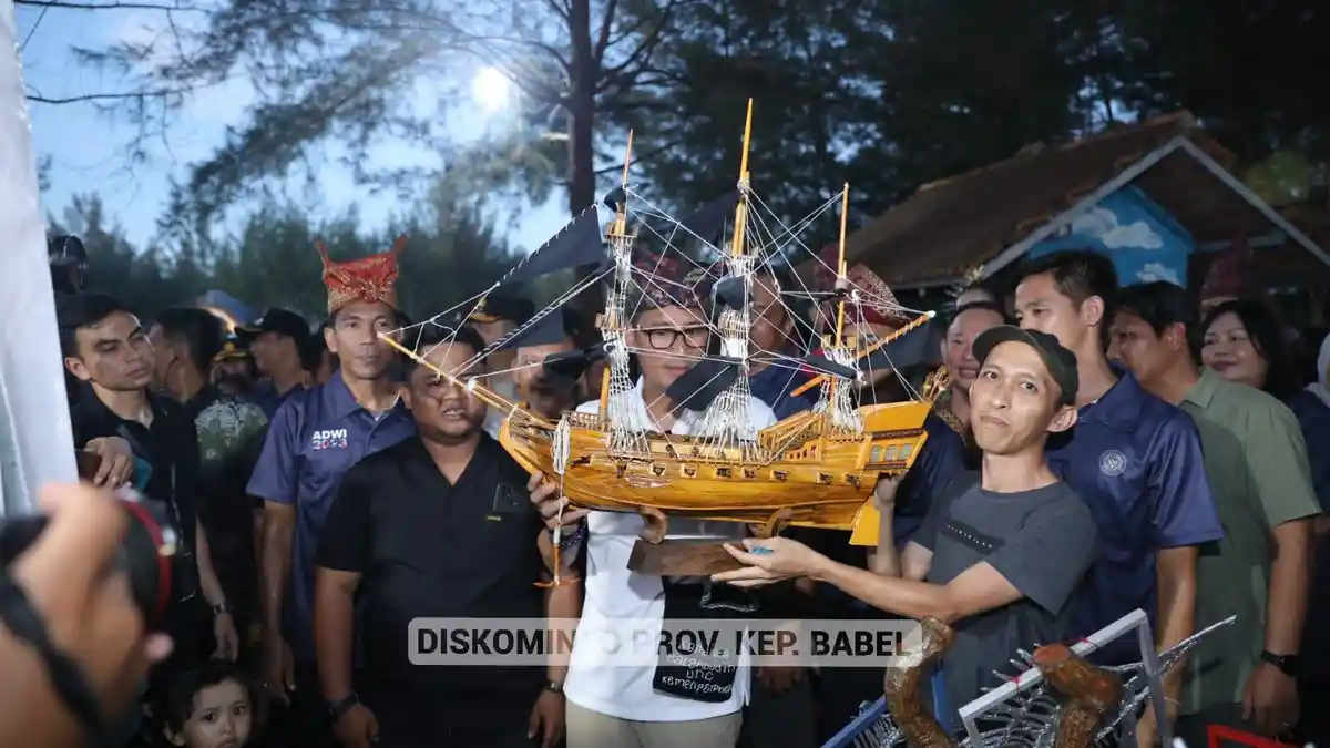 Menparekraf Sandiaga Uno Resmikan Desa Wisata Tari Rebo