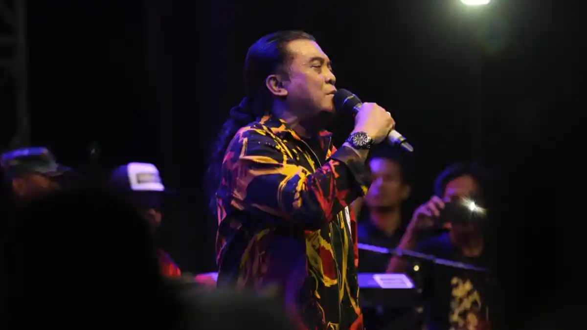 Profil Didi Kempot, Dari Pengamen Jalanan Hingga Ambyarkan Hati Milenial