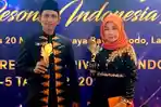 tgk-amran-terima-api-awards-2021.jpg