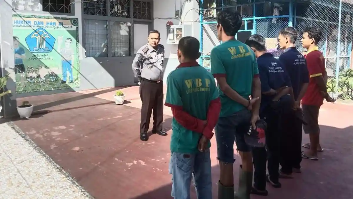 Tekankan Jaga Amanat, Lapas Padangsidimpuan Beri Pengarahan pada Tamping Kebersihan Luar Tembok