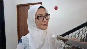 Anggota-DPR-RI-Melati-Erzaldi.jpg