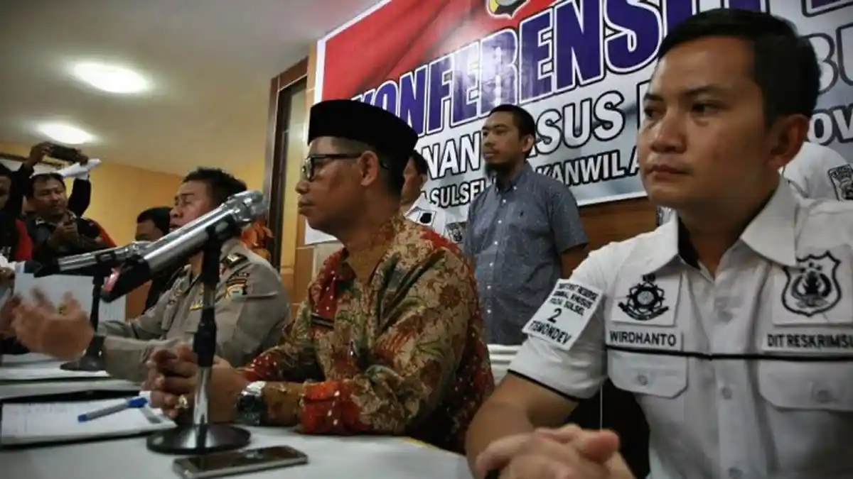 Bos Abu Tours Hamzah Mamba Ditetapkan Tersangka Penipuan Umrah!