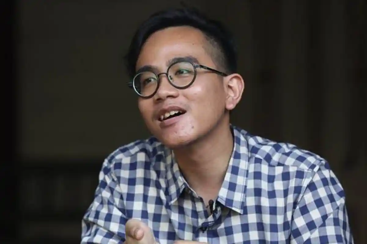 Gibran Rakabuming Geregetan Jokowi Dihina dengan Kata-kata Tak Pantas, Reaksinya Tak Seperti Biasa