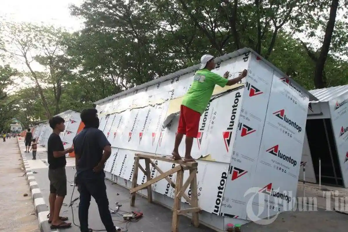 Gerobak Kaki Lima' ta Sudah Hampir Rampung di Karebosi, Ini Foto-fotonya - jik1_20171117_221528.jpg