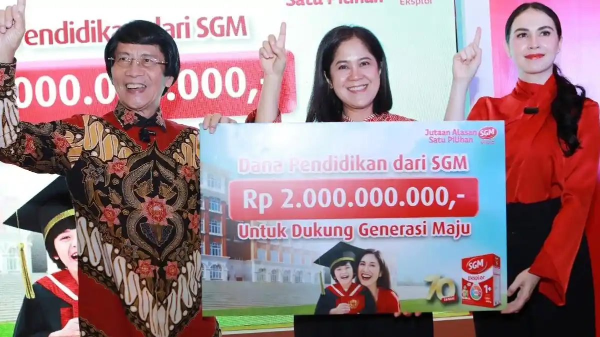 Banyak yang Putus Sekolah, 70 Anak Indonesia Terima Bantuan Dana Pendidikan