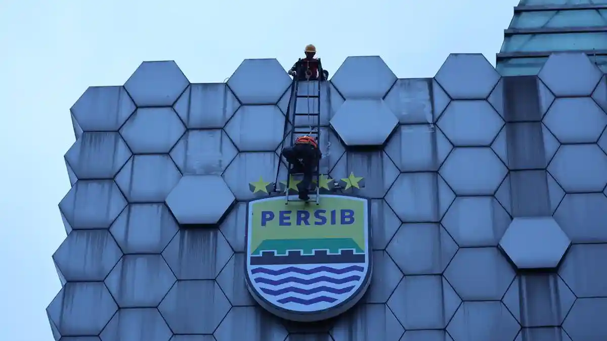 Persib Bandung Resmi Sematkan Empat Bintang Kebanggaan, dari Graha ...