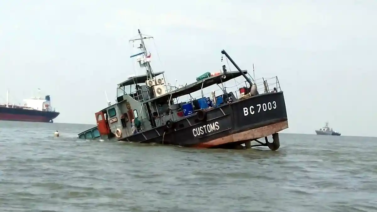 Kapal Angkut TKI Tenggelam di Malaysia, 8 WNI Tewas