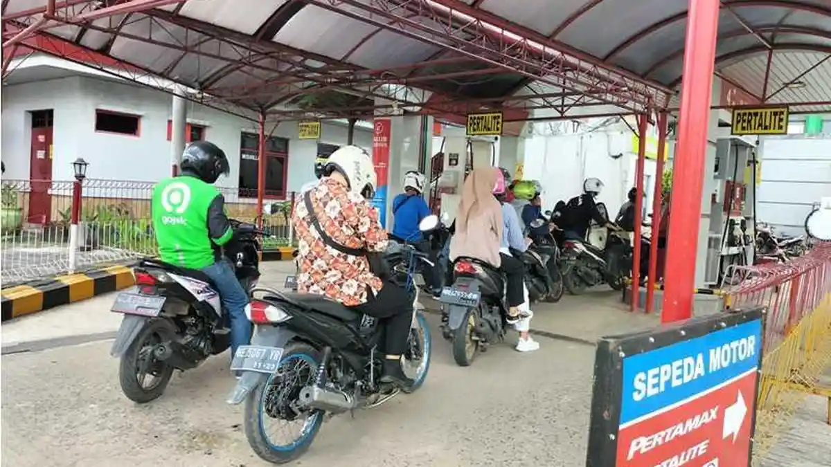 Harga Pertalite Naik Jadi Rp 10 Ribu per Liter, Ojol di Bandar Lampung Pasrah