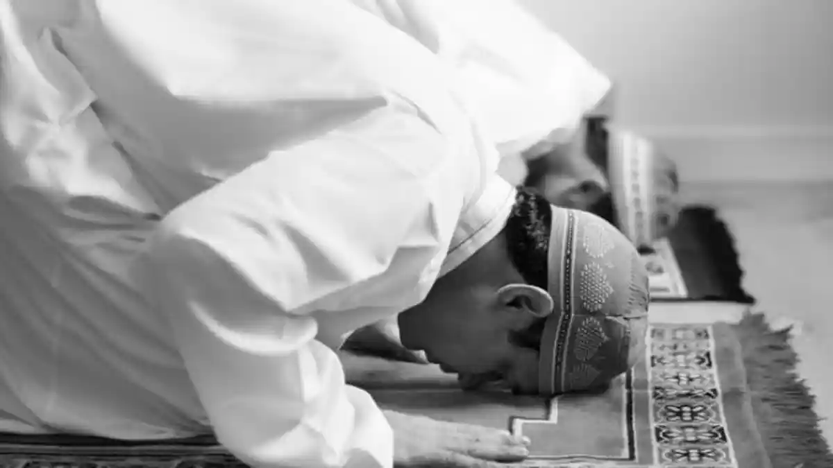 Tata Cara dan Niat Sholat Tasbih pada Malam Lailatul Qadar, Ada 6 Keutamaannya