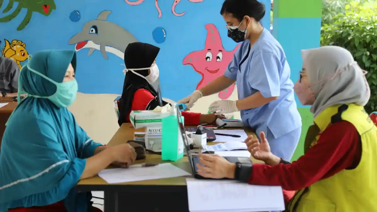 Pencemaran Batubara, Warga Rusun Marunda Jalani Pemeriksaan Kesehatan