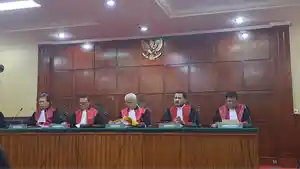Majelis-Hakim-Pengadilan-Tinggi-DKI-Jakarta.jpg