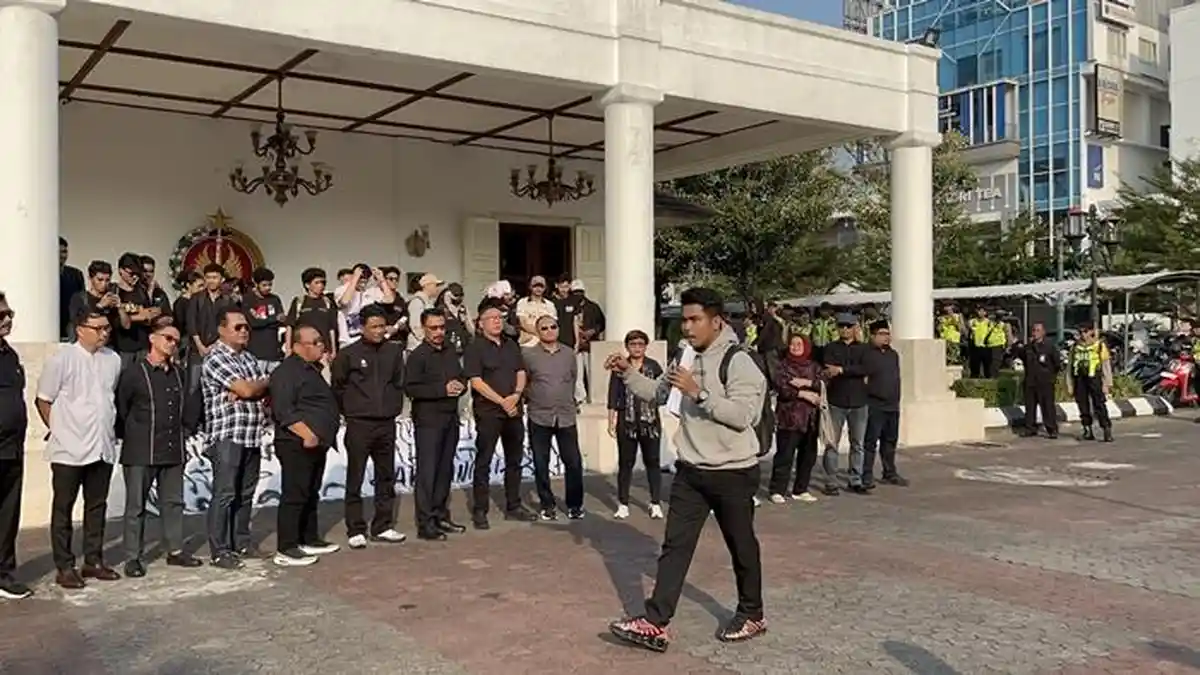 Di Mana Fraksi Partai Penguasa? BEM DIY Tuntut Pendidikan Gratis, Evaluasi MBG, Hentikan KDMP - Tribunjogja.com