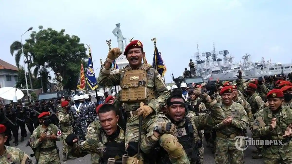 SOSOK Laksda TNI Iwan Isnurwanto Alumnus Akademi Angkatan Laut 1988 ...