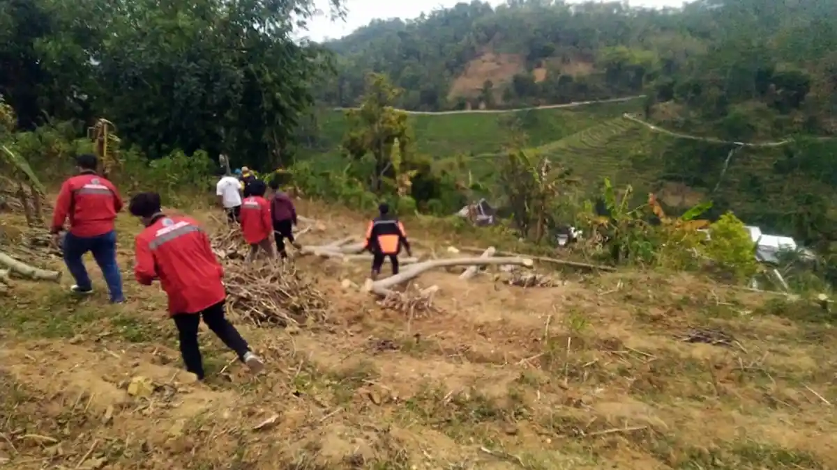 Tahun Ini Dipastikan Empat Titik - Pemasangan Alat Deteksi Tanah Longsor di Karanganyar