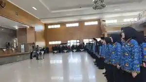20250527-Pelantikan-dan-pengambilan-sumpah-PPPK-dan-penyerahan-SK-kepada-CPNS-Belitung.jpg