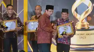 Raih-Harmony-Award-Semarang-Jadi-Kota-Terbaik-Pertama-Se-Indonesia-Menjaga-Kerukunan-Umat-Beragama.jpg