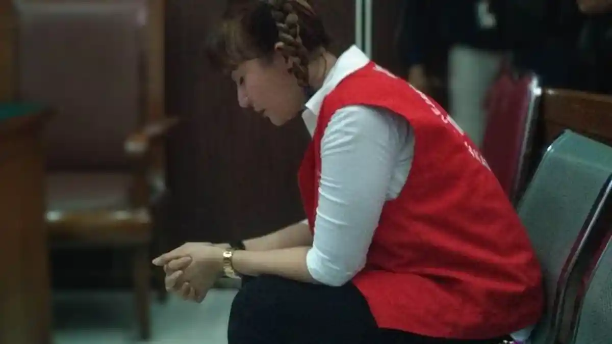 Roro Fitria Akui Dekat dengan Jennifer Dunn Selama di Tahanan Pondok Bambu