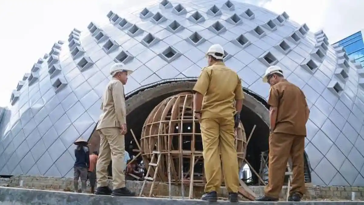 Anggaran Pembangunan Masjid Agung Kubah Timah 2024 tak Masuk APBD ...
