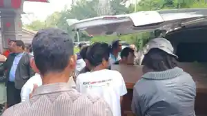 Jenazah-tiga-korban-kecelakaan-Bus-ALS-di-Sumatera-Barat.jpg