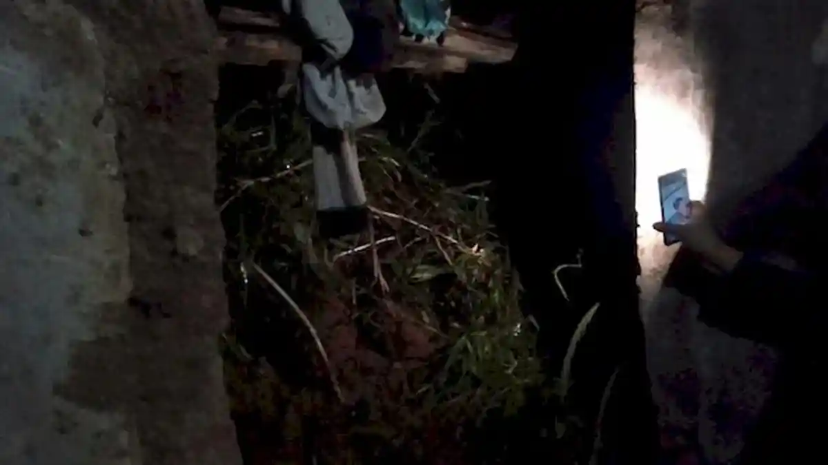 Longsor di Ciamis, Dua rumah di Sukamantri Ditimpa Longsor Tebing Saat Hujan Deras