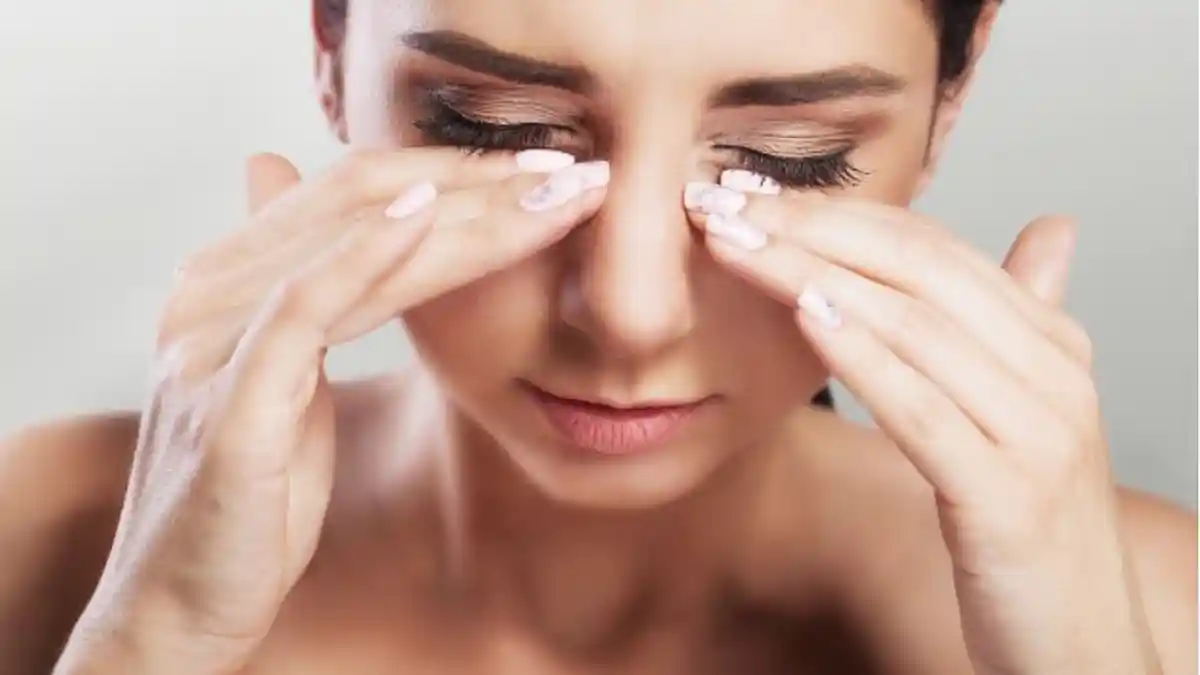 Bukan hanya Sekedar Mitos, Arti Kedutan di Hidung Kiri Memang Identik dengan Pertanda Baik