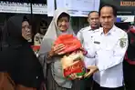 Operasi Pasar Ramadhan di Pasar Masuka, Pemkab Sintang Beri Diskon 4 Komoditas