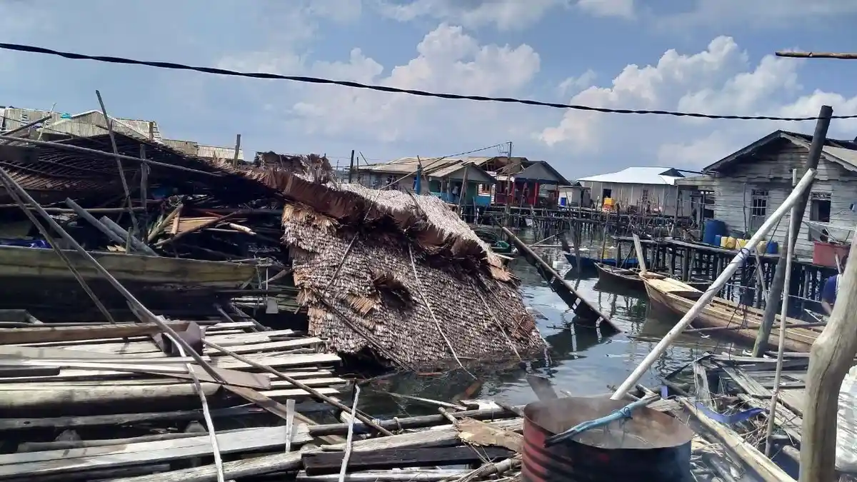 Puting Beliung Terjang Tanjung Kelit Lingga, Data Sementara 80 Rumah Warga Rusak