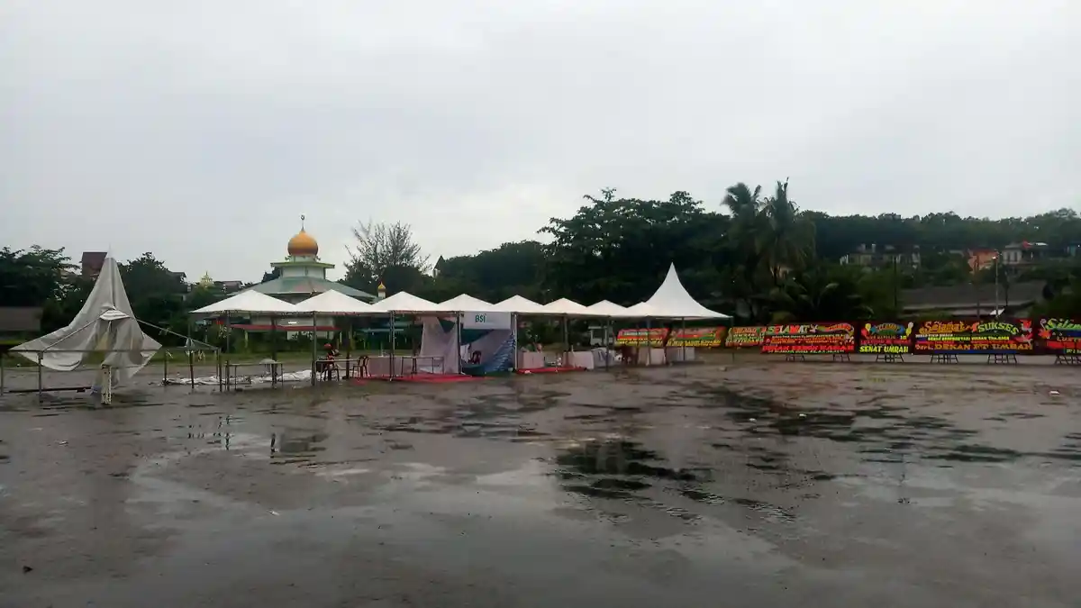 CUACA Buruk Landa Tanjungpinang, Acara Kampus UMRAH Akhirnya Ditunda 