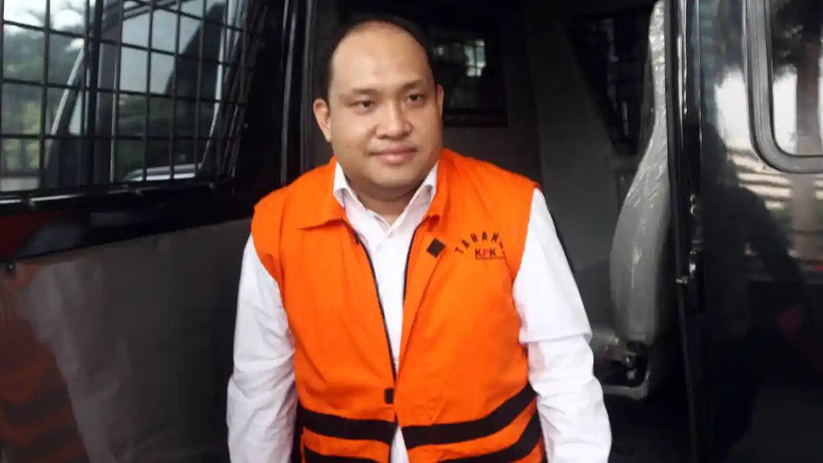 KPK Limpahkan Berkas Penyidikan Bupati Yan Anton Ferdian