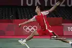 pebulutangkis-indonesia-anthony-sinisuka-ginting-melepaskan-tembakan-ke-gawang-anders-antonsen.jpg