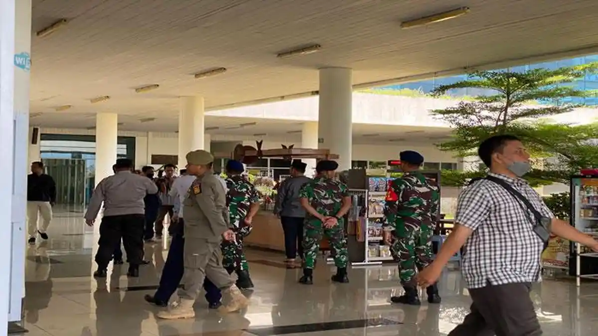 Penumpang di Bandara RHF Tanjungpinang Alami Peningkatan saat Arus Mudik Lebaran