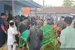 KRONOLOGI ASN di Lampung Tewas Ditembak OTK Saat Jualan Ayam Geprek, Pelaku Ancam Massa Pakai Pistol