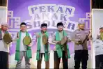 Wakil-Bupati-Ketapang-Jamhuri-Amir-membuka-Acara-Pekan-Anak-Sholeh.jpg