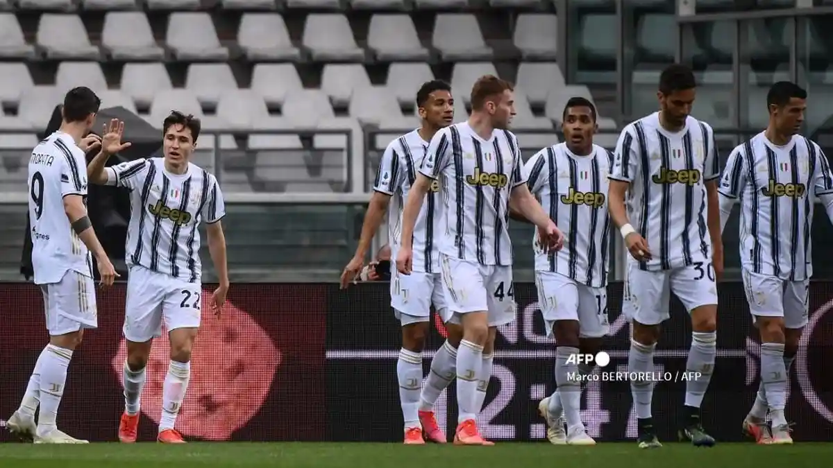 LINK Live Streaming Juventus vs Napoli Liga Italia di RCTI Malam Ini, Gratis