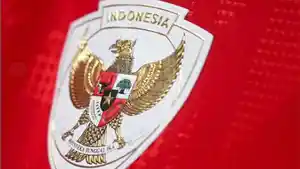Logo-Timnas-Indonesia-di-jersey-merah.jpg