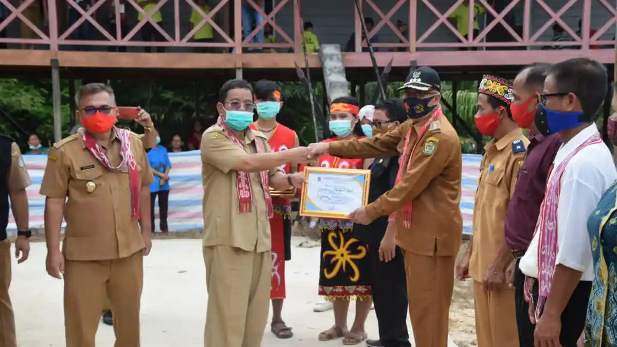 Desa Empajak Kecamatan Belitang Hilir Catatkan Diri Sebagai Desa ODF