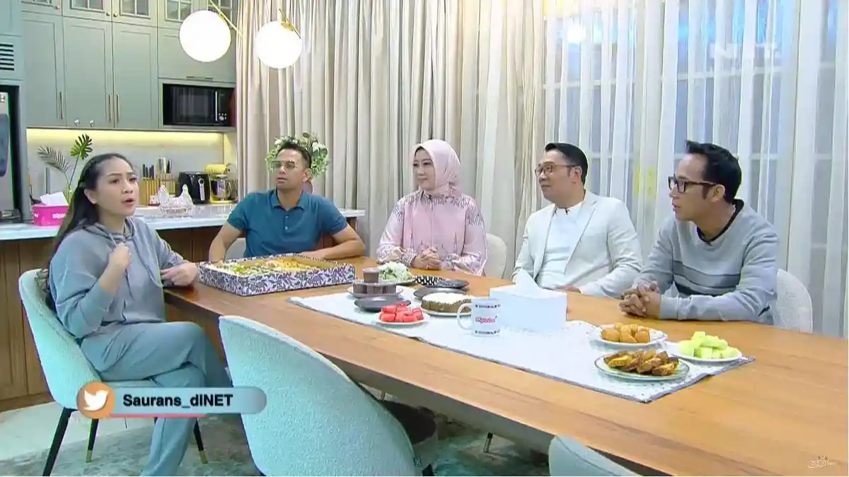 Raffi Ahmad Sediakan Berbagai Jajanan Pasar untuk Menjamu Kehadiran Ridwan Kamil