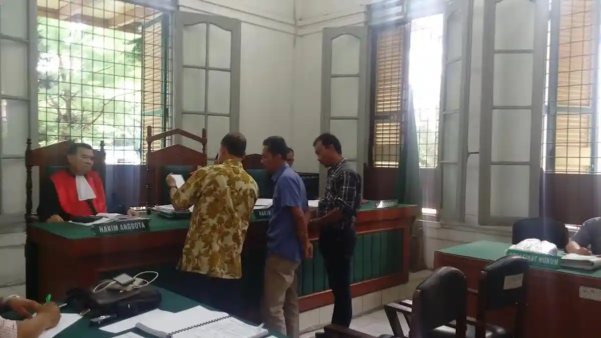 Pengadilan Negeri Hukum Bank Sumut terkait Pengadaan 294 Mobil Dinas
