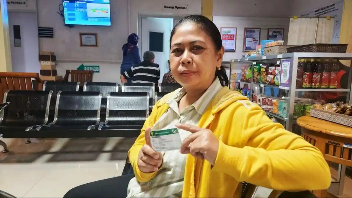 Berkat JKN, Suami Rochdilyanti Kini Sembuh dari Katarak