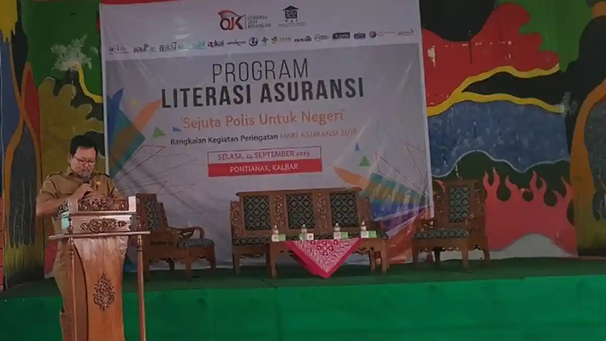 Tingkatkan Literasi Asuransi Lewat Insurance Goes To School - dra-samsuni-sambutan.jpg