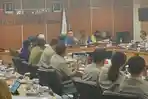 Rapat-Komisi-E-DPRD-DKI-bersama-Dinas-Pendidikan.jpg