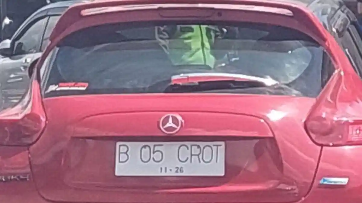 Mobil Plat No B 05 CROT Kena Razia, Kepala Desa dan Ketua RT Ikut Dipanggil Polisi
