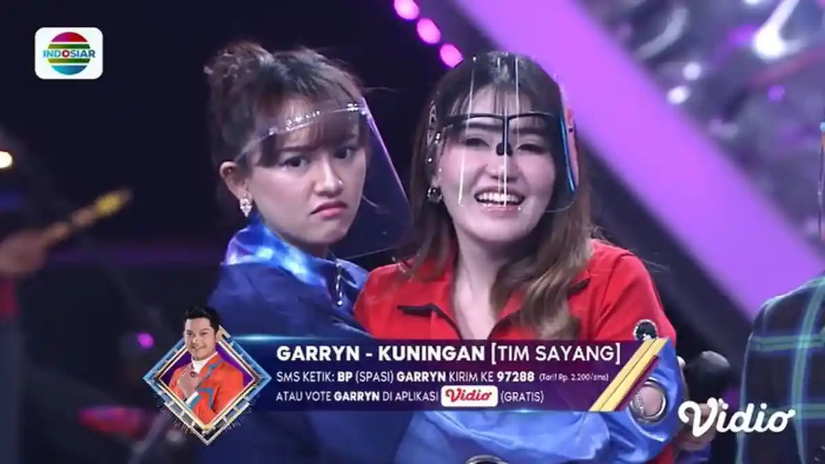 Dewi Perssik Mendadak Bentak Via Vallen Hingga Menangis di Panggung, Sampai Sebut Lebih Senior