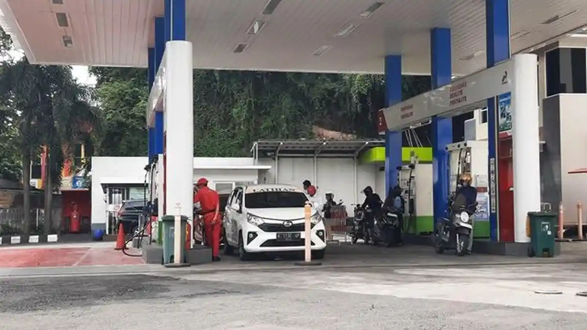 Daftar 50 Motor dan Mobil Dilarang Isi BBM Pertalite di SPBU Pertamina per 30 Juni 2025